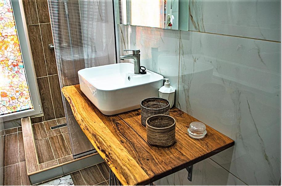 Kassandrou Suite Hot Tub-Jakuzzi - 2 Bedrooms - Big Balcony - Center Thessaloníki Luaran gambar